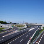 高速道路の逆走対策をどう強化する？逆走車を検知して ドライバーへ警告するシステム